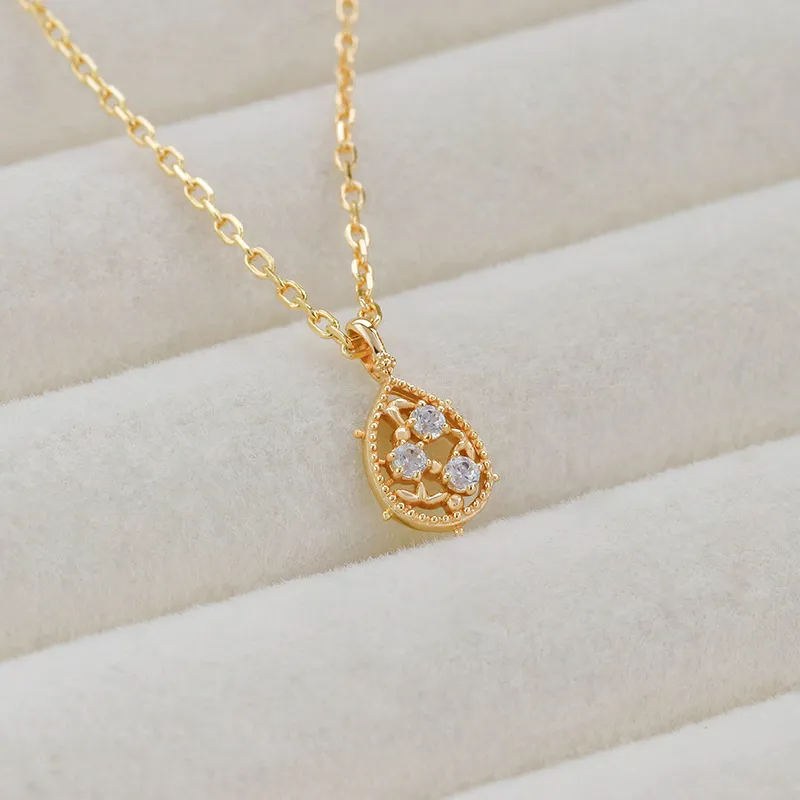 High Quality Stainless Steel Jewelry Necklace Color Stone Setting