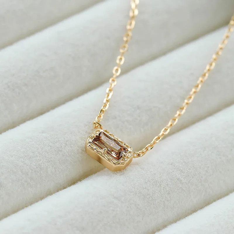 High Quality Stainless Steel Jewelry Necklace Color Stone Setting
