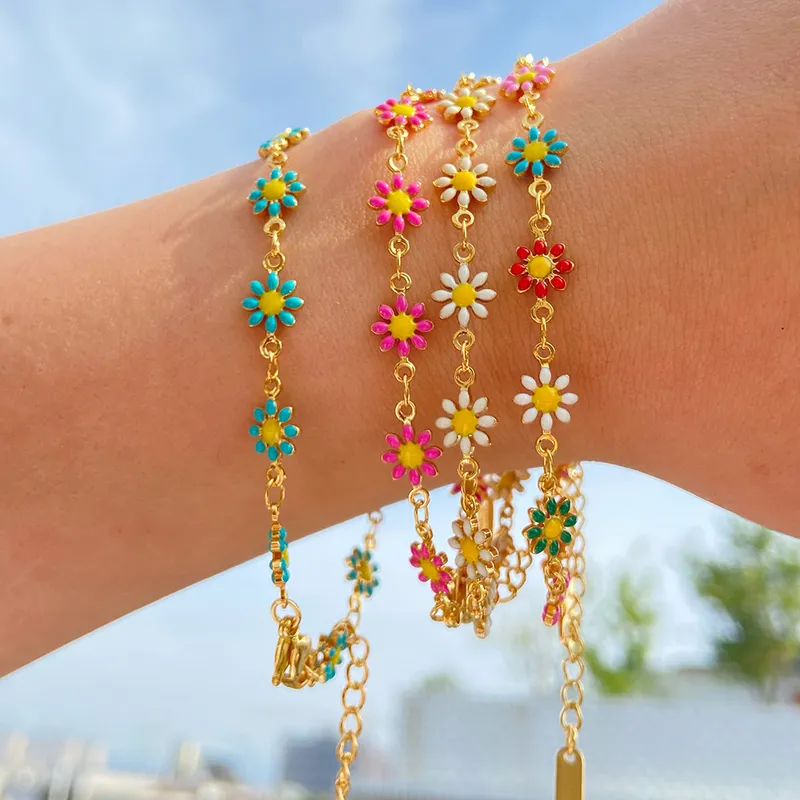 18K Gold Colorful Enamel Daisy Necklace