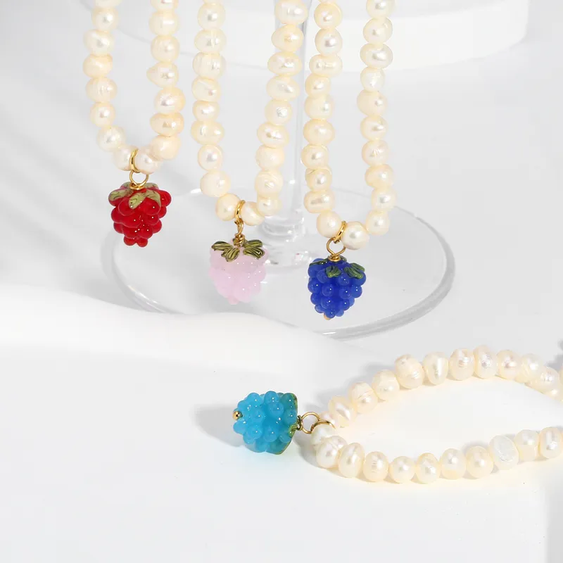 Natural Frashwater Pearl Colorful Grape Pendant Necklace