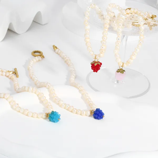 Natural Frashwater Pearl Colorful Grape Pendant Necklace
