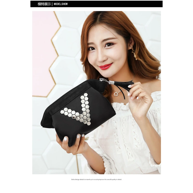 portable large capacity cosmetic bag