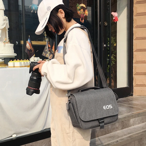DSLR Camera shoulder bag 