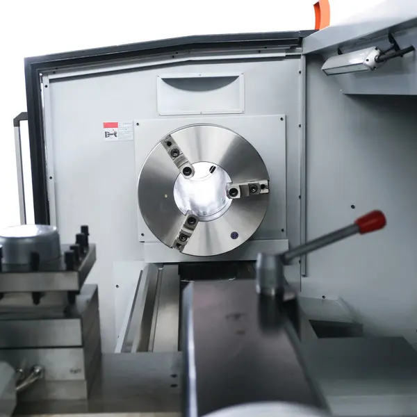 QK1322 Токарный винторезный станок с ЧПУ