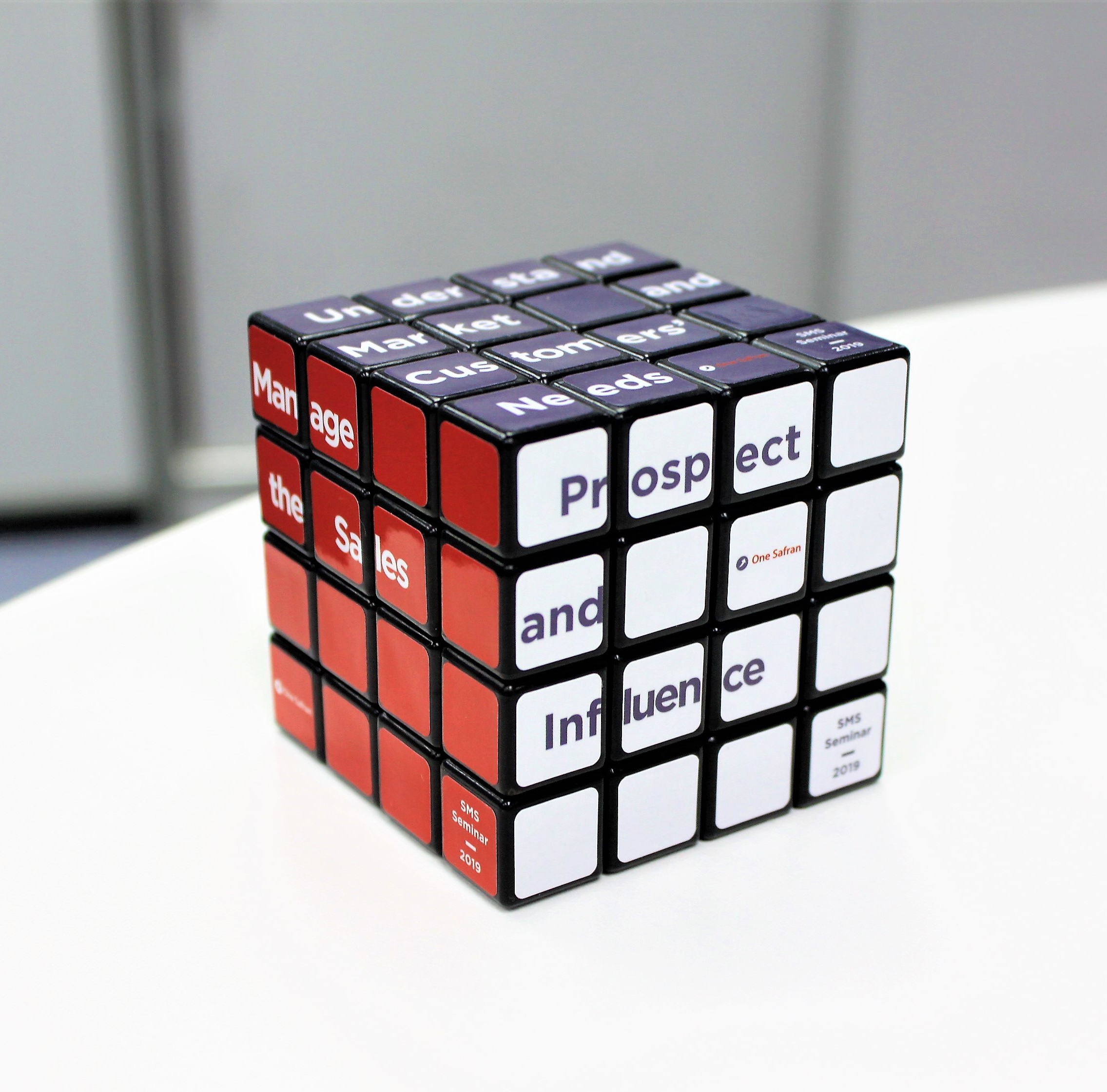 Custom pictures UV printing magical cube