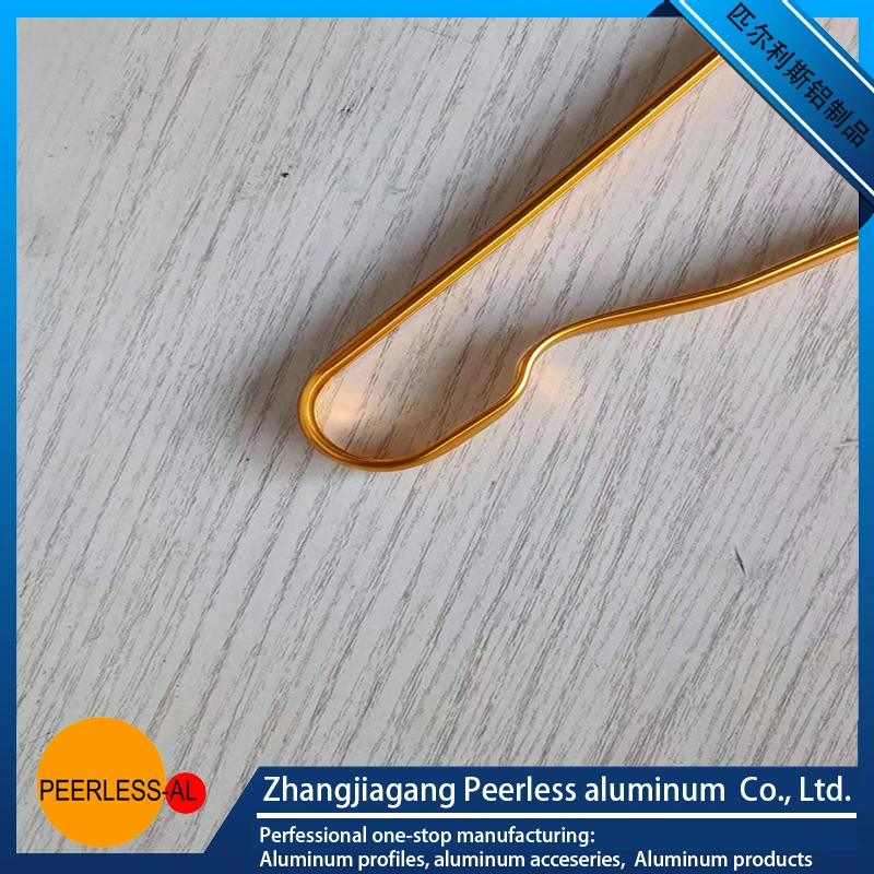 Aluminum coat hange