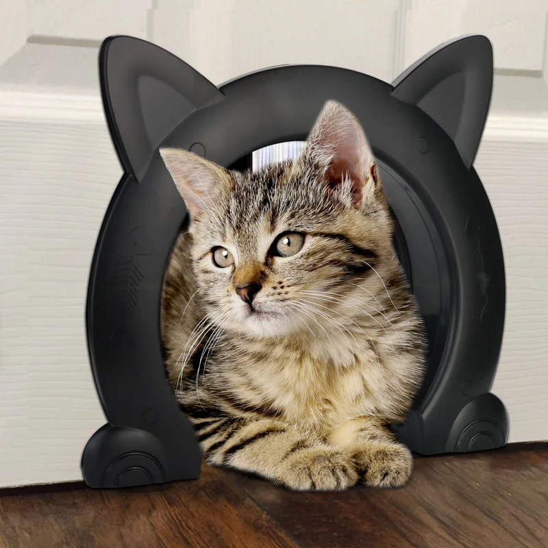 Cat house flap door with fish bone
