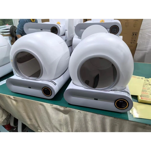 Automatic Self-Cleaning Cat Litter Box with Advanced Odor Control