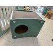 Plastic Cat House with Scratchable Roof-Durable Shelter