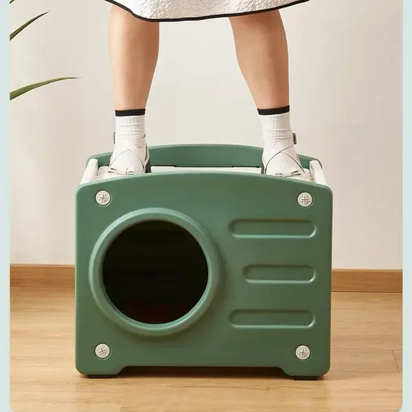 Plastic Cat House with Scratchable Roof-Durable Shelter