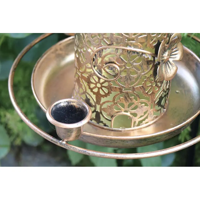 Squirrel-Proof Hanging Bird Feeder