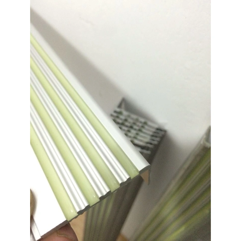  Photoluminescent aluminum stair  anti-slip strip
