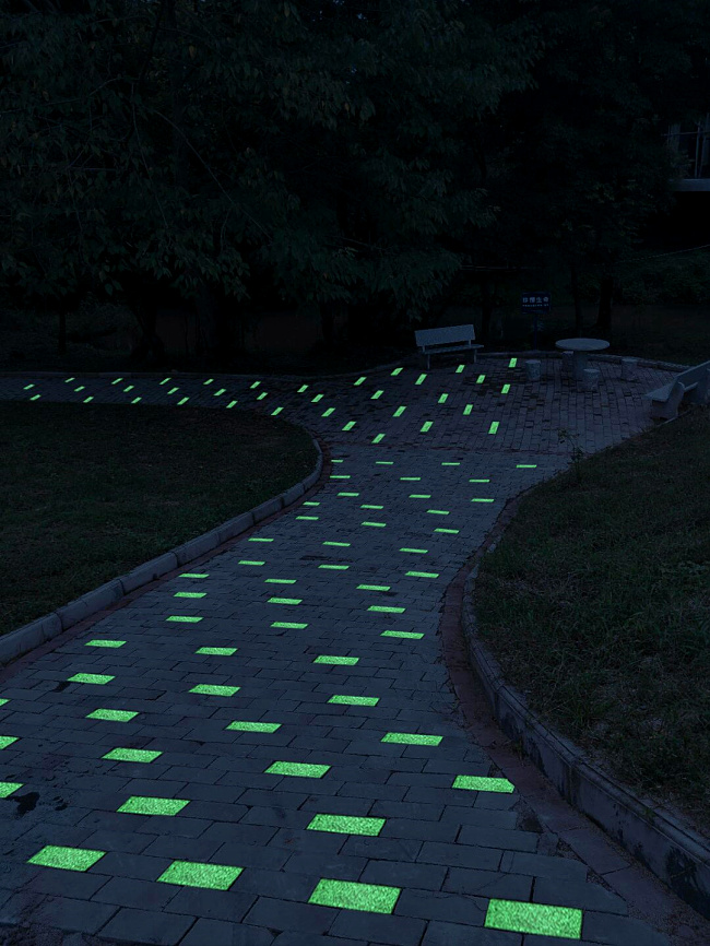 yada luminescent.png