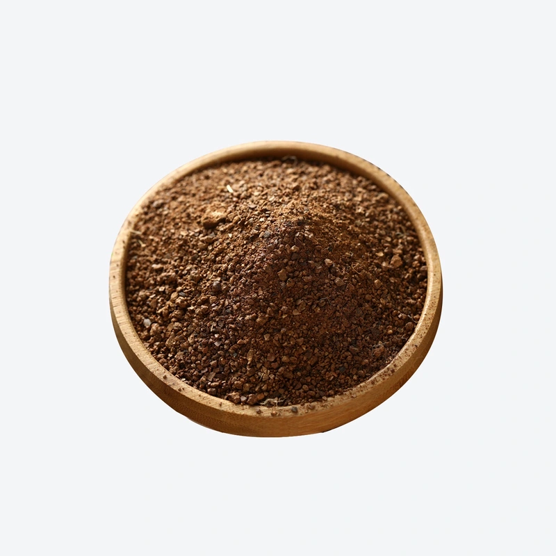 Tea seed meal excellent for killing golden apple snails in the rice field