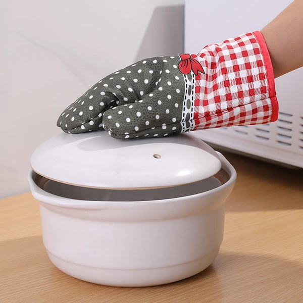 Customized Non-slip Kitchen Cotton Microwave Gloves Baking Oven Mitts