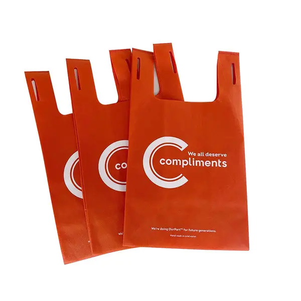 Custom Non Woven T-shirt Bags Recyclable Vest Carrier Bags