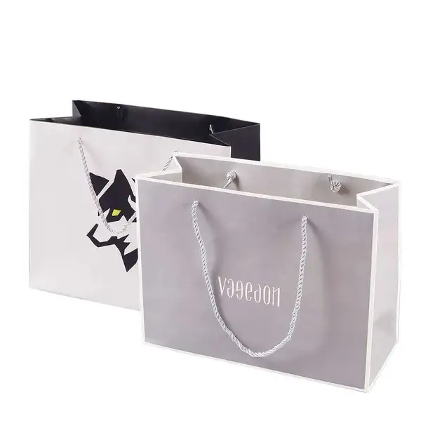 Custom Luxury Kraft Gift Shopping Paper Bags