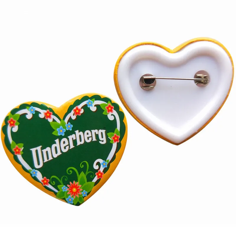 Custom Anime Heart Tin Badge Promotional Kawaii Button Pins