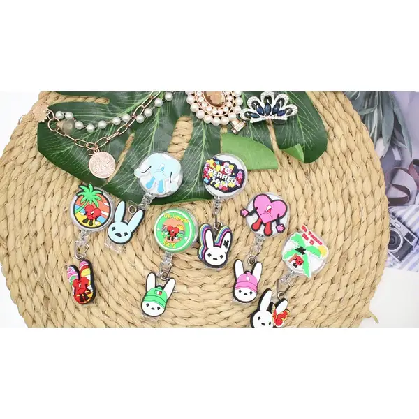 Custom Stylish Cartoon PVC Patch Retractable Badge Reel