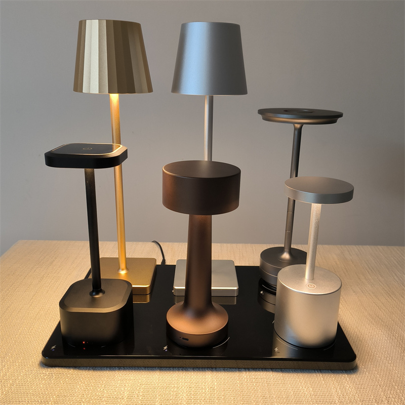 lámparas de mesa compatibles con carga inalámbrica qi de raiseking