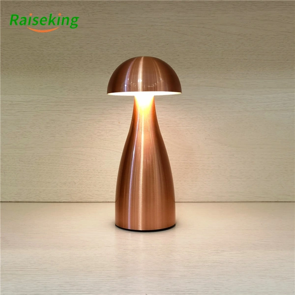 Lámpara de mesa inalámbrica led de metal con control táctil para restaurante 