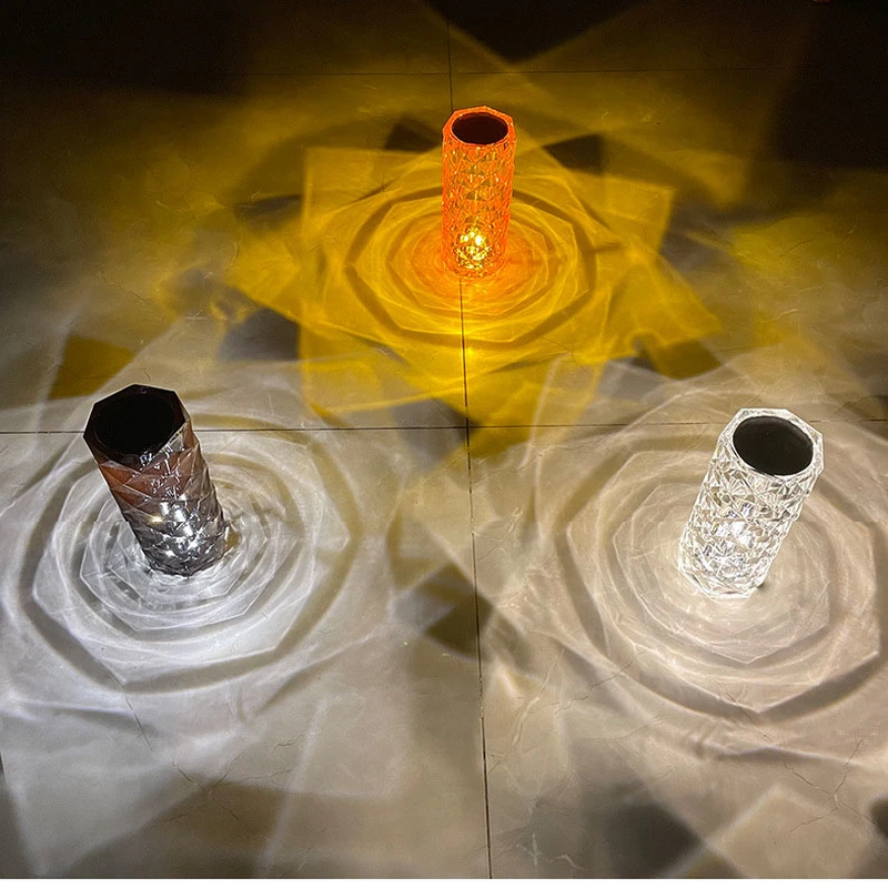 مصباح طاولة كريستال أكريليك مع بطارية USB قابلة لإعادة الشحن 