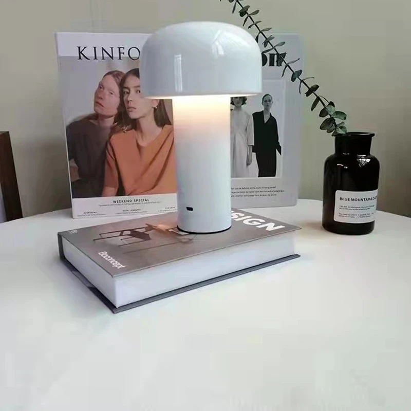 Lámparas de mesa tipo hongo con pilas para restaurante bar