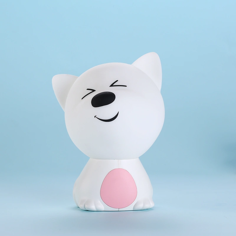 كلب لطيف على شكل مصباح ضوء ليلي من هلام السيليكا بجانب مصباح الطفل 