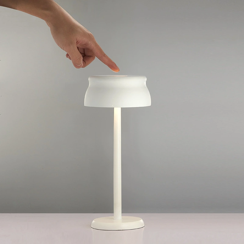 lámpara de mesa inalámbrica led recargable usb inalámbrica a prueba de agua ip54