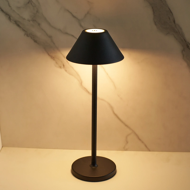 Lámparas de mesa inalámbricas led con batería recargable usb de aluminio de 4000mah