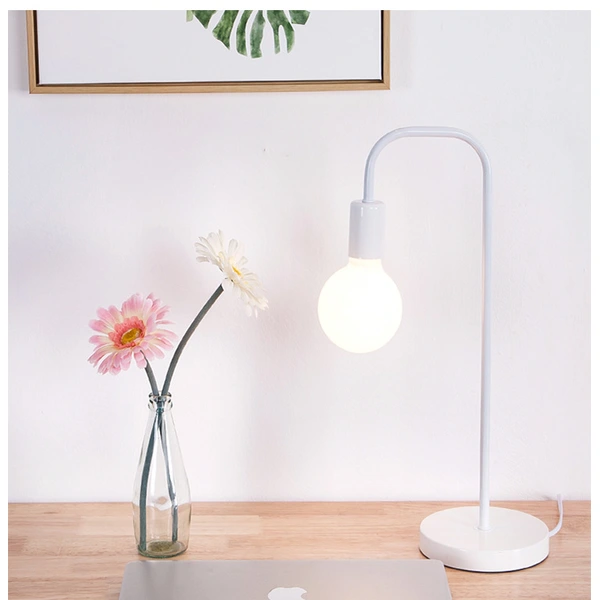 الشمال نمط الحديد الفن للطي مصابيح طاولة خشبية مع e27 لامفولدر