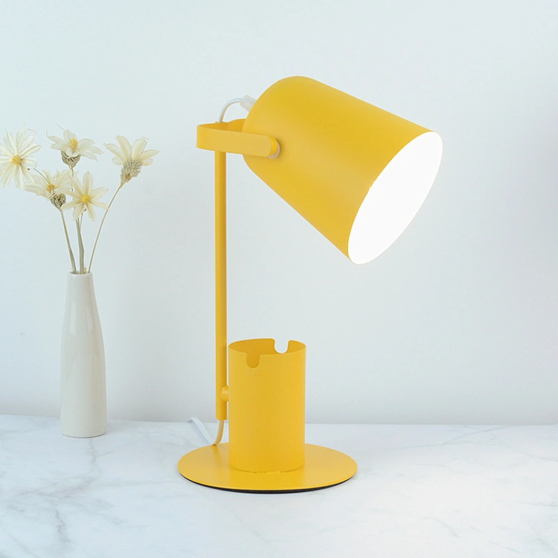 الشمال نمط الحديد الفن للطي مصابيح طاولة خشبية مع e27 لامفولدر 