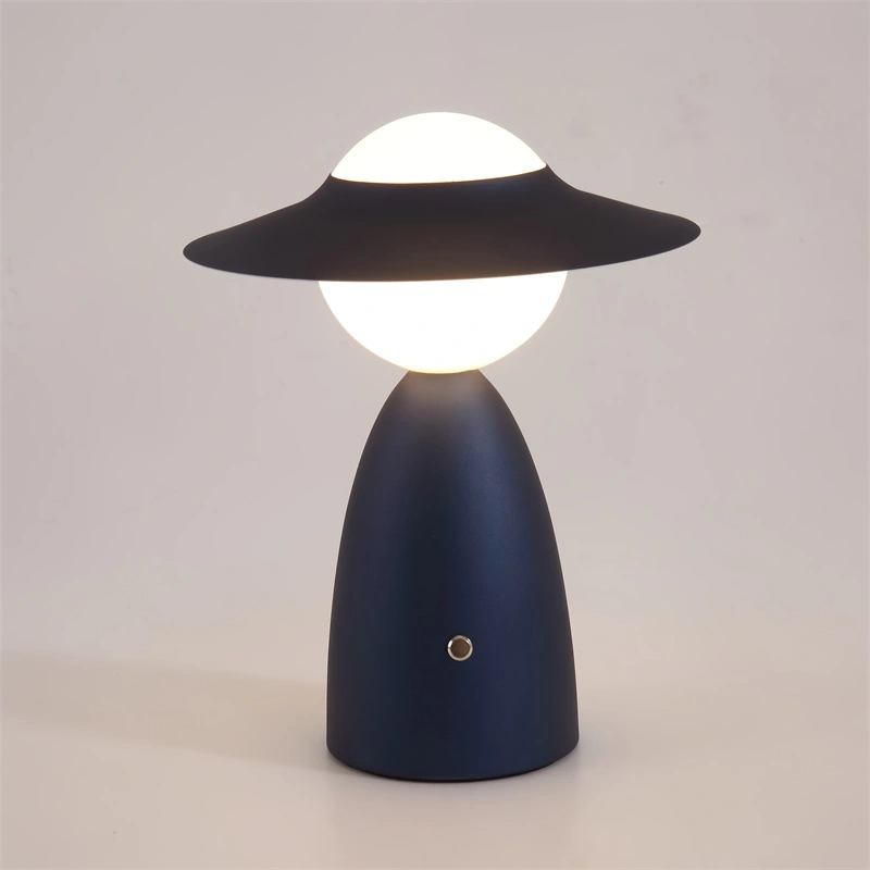 Espadachín de metal led al lado de la lámpara lámpara de diseño de mesa de control táctil