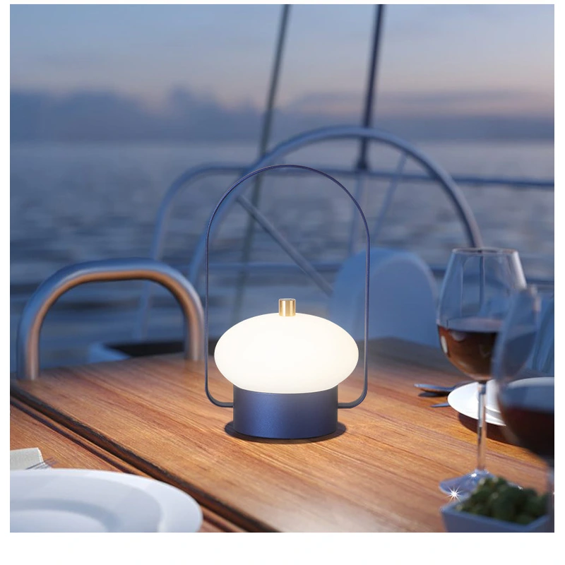 فانوس محمول باليد، مصباح ليلي للتخييم في الهواء الطلق قابل لإعادة الشحن