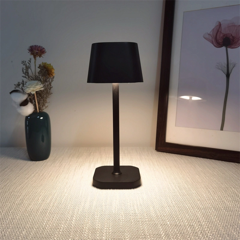 lámpara de mesa led ip54 para exteriores de aluminio con batería recargable  