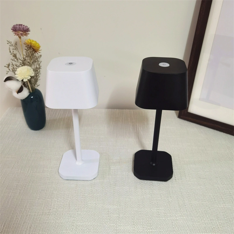 lámpara de mesa led ip54 para exteriores de aluminio con batería recargable  