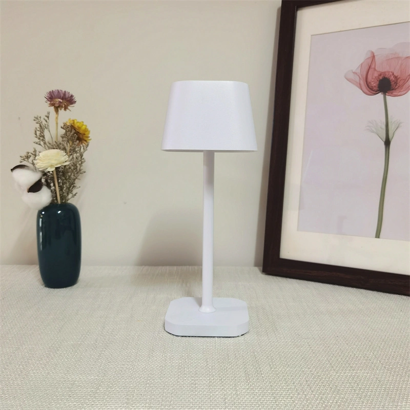 lámpara de mesa led ip54 para exteriores de aluminio con batería recargable  
