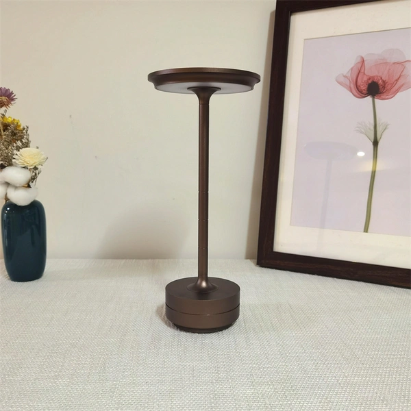 Lámpara de mesa de decoración de comedor recargable LED de aluminio táctil