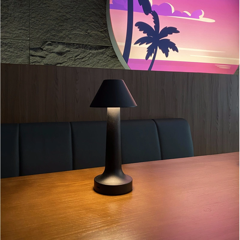 Lámpara de mesa inalámbrica LED con control táctil rsj-c001 para restaurante