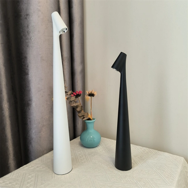 Lámparas de mesa decorativas de aluminio sin cable que funcionan con pilas  