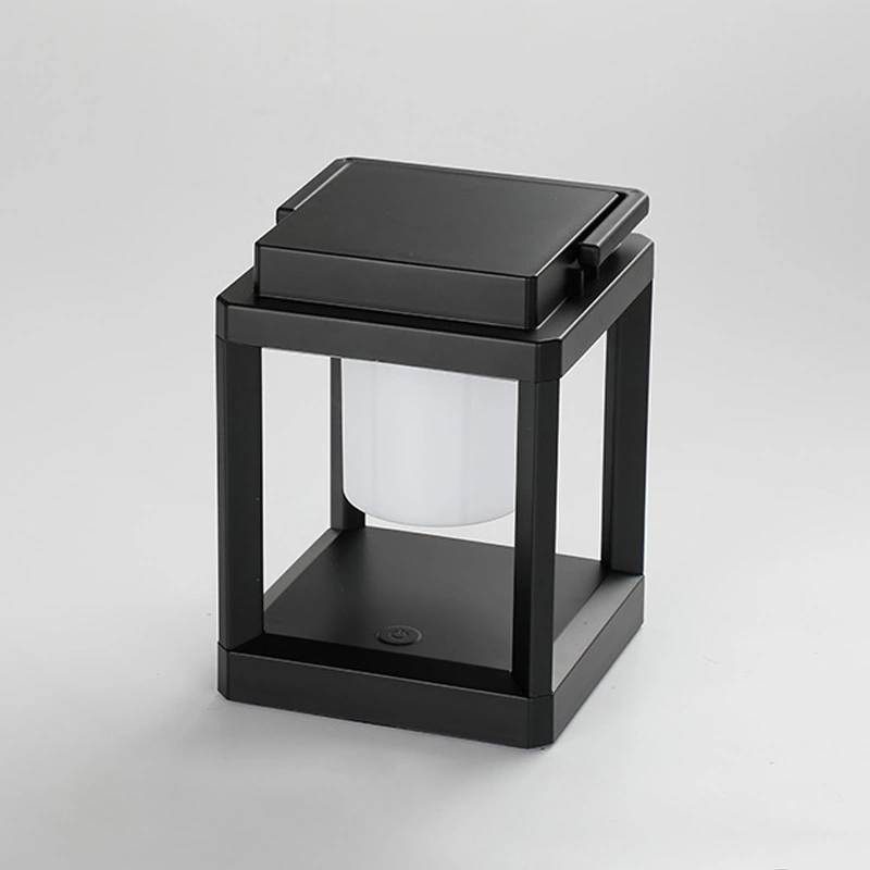 Lámpara de exterior impermeable y recargable con energía solar  