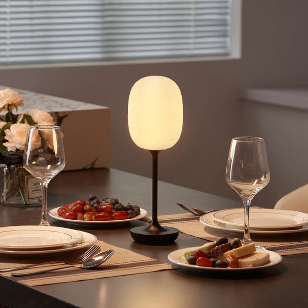 Lámparas de mesa de setas con pilas para restaurante bar