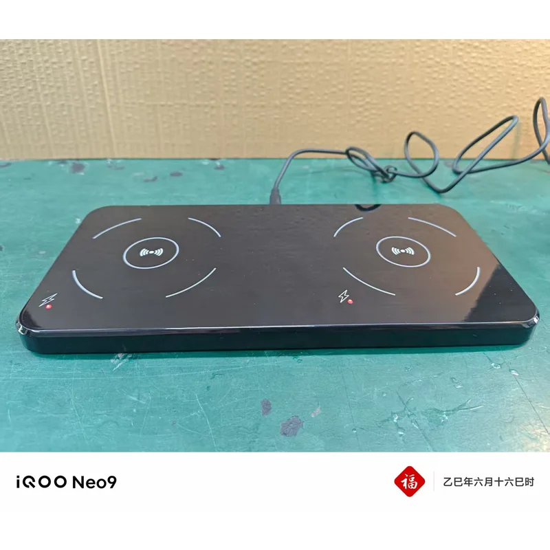 cargador inalámbrico qi 2 en 1