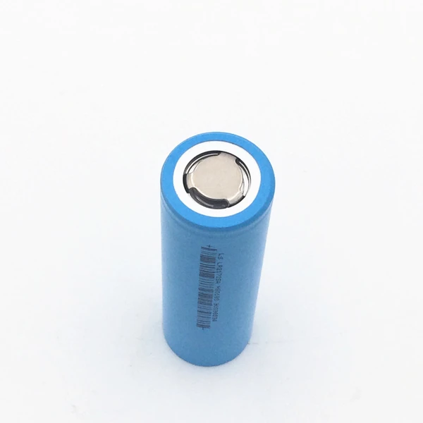 21700 Lithium ion cell