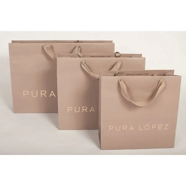 广东卫视挂历包装盒_客户案例_荣典包装