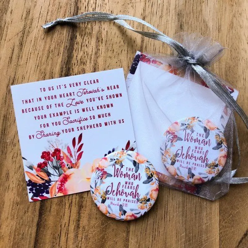 找包装盒厂家定制包装盒的关键要素，你还没get到吗？_荣典包装