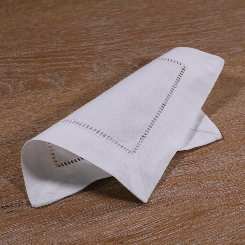 European-Style Hand-Drawn Cotton Coaster