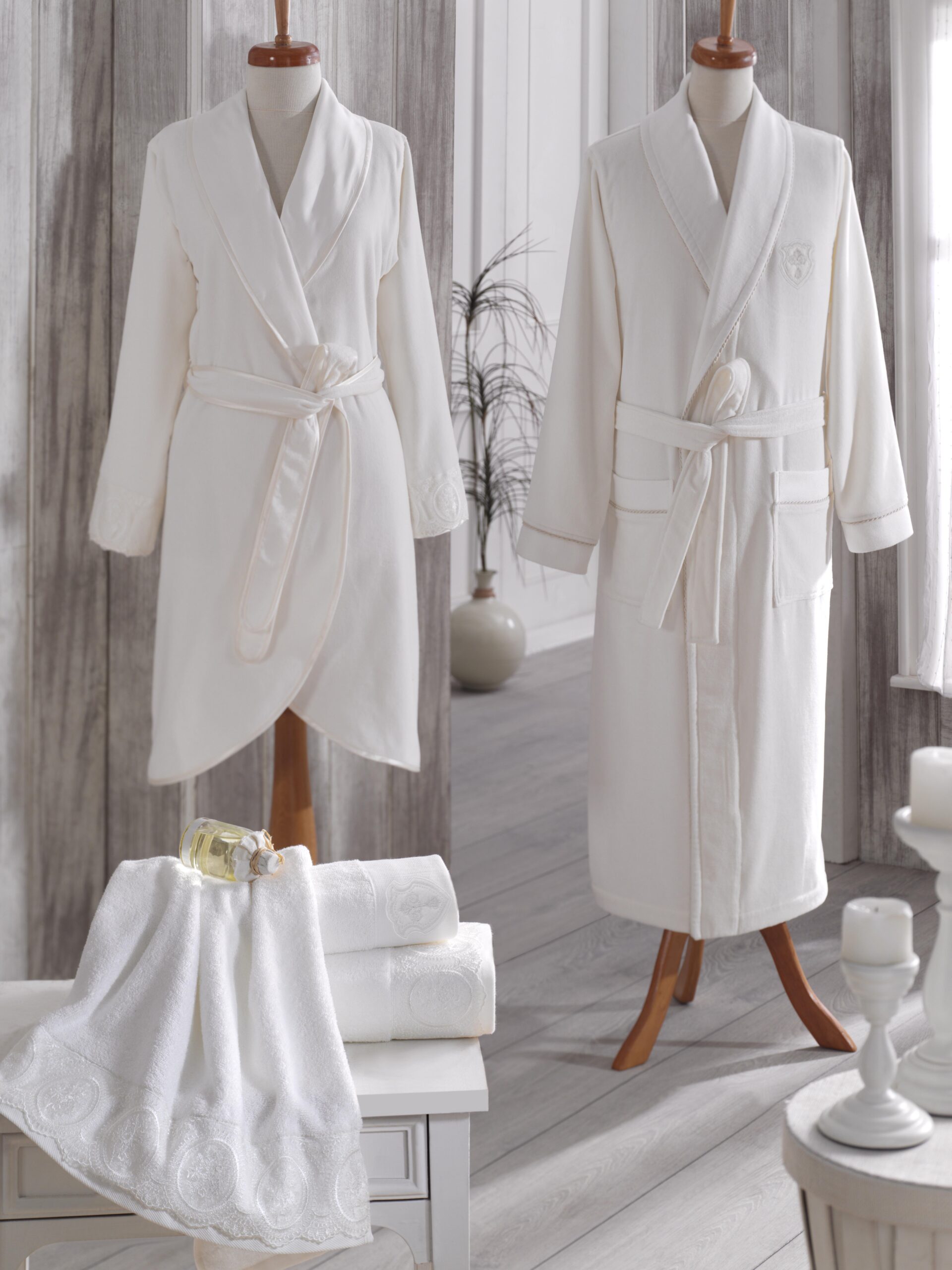 Guangzhou Hotel Velour Bathrobe Manufacturer