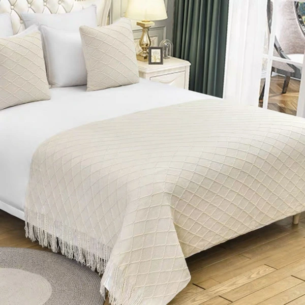 Wholesale Retro Jacquard Tassel Bed Runner