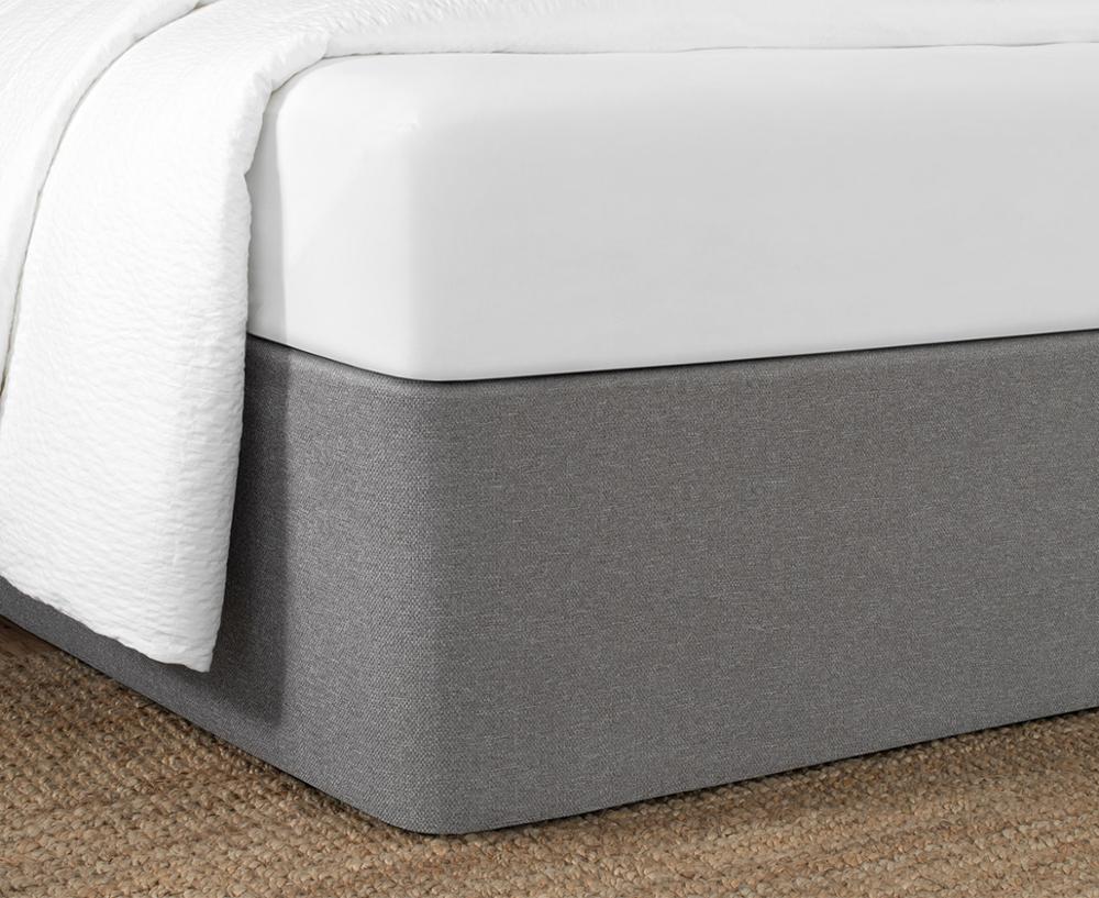 Elegant Fitted Bed Skirt for Modern Interiors